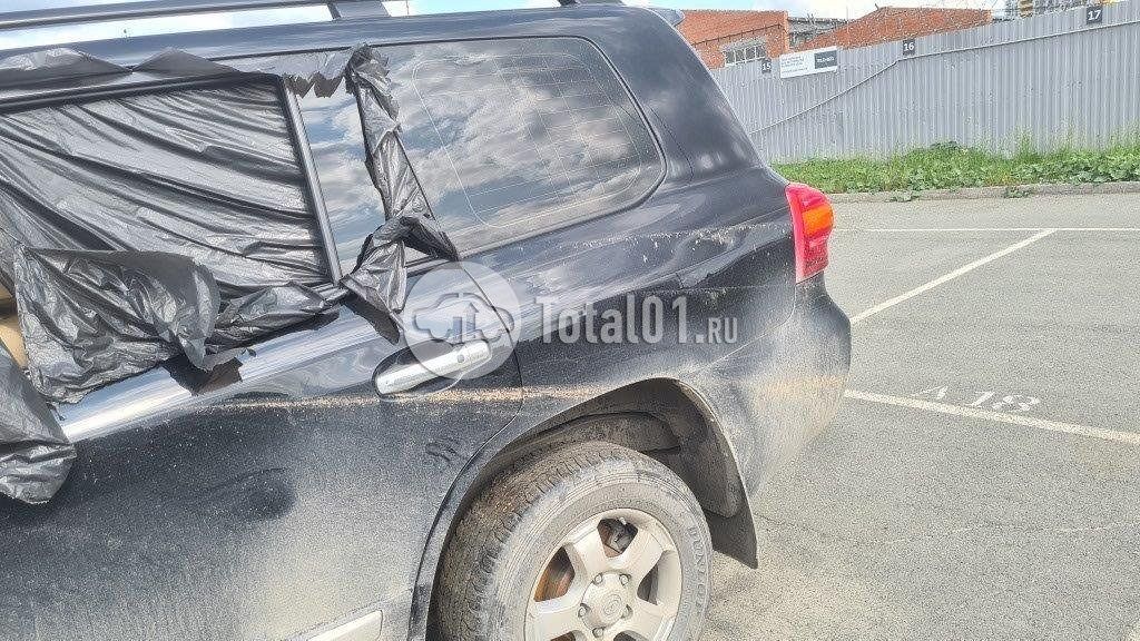Фото Toyota Land Cruiser 10
