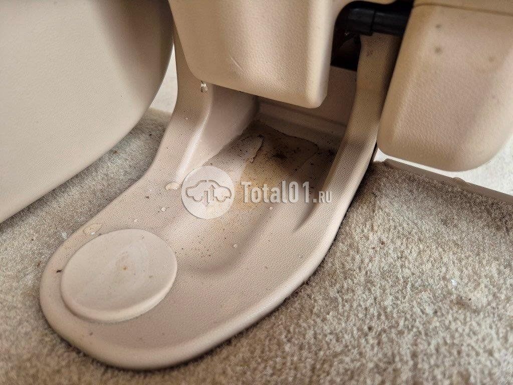 Фото Toyota Land Cruiser 160