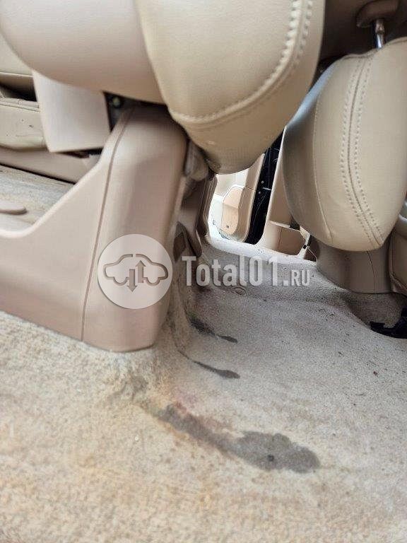 Фото Toyota Land Cruiser 164