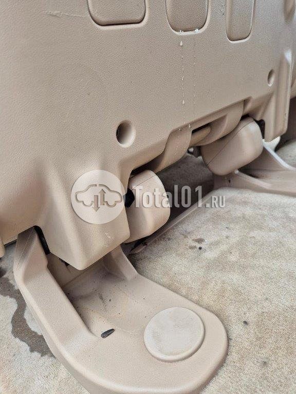 Фото Toyota Land Cruiser 176