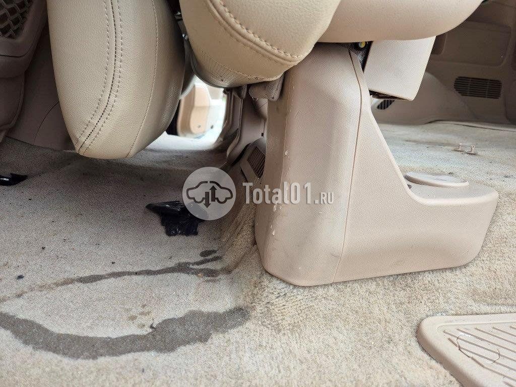 Фото Toyota Land Cruiser 182