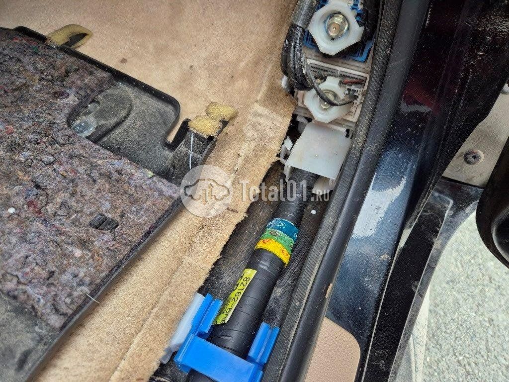 Фото Toyota Land Cruiser 186