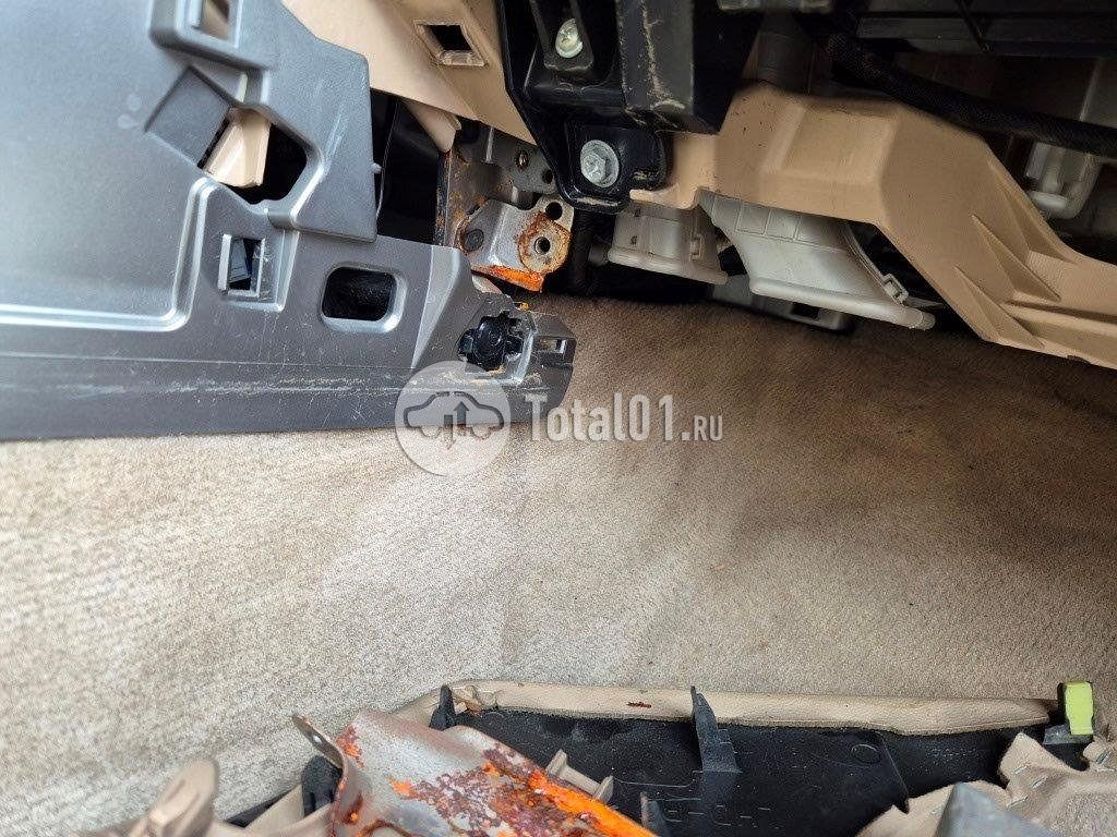 Фото Toyota Land Cruiser 204