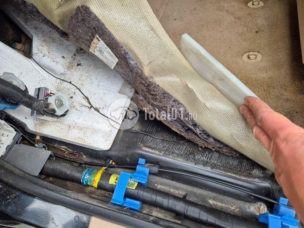 Фото Toyota Land Cruiser 266