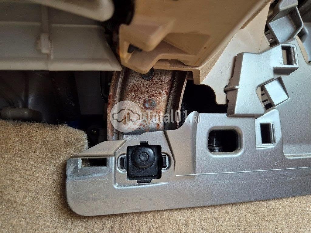 Фото Toyota Land Cruiser 302