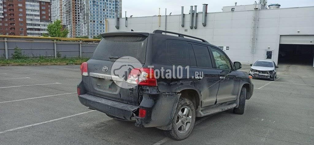 Фото Toyota Land Cruiser 314
