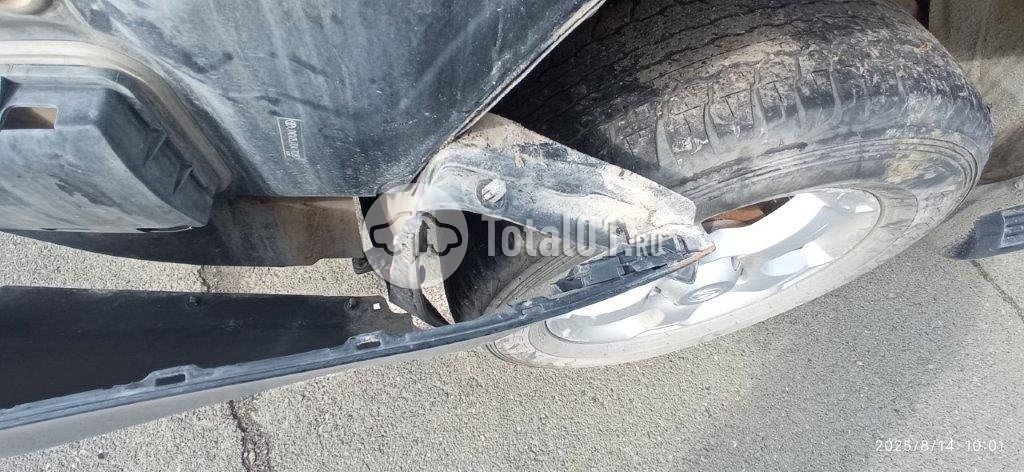 Фото Toyota Land Cruiser 350