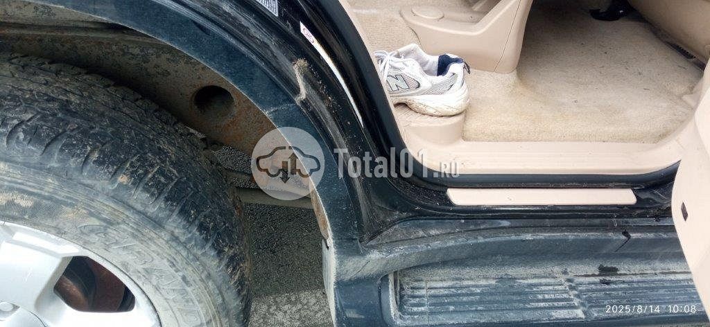 Фото Toyota Land Cruiser 400