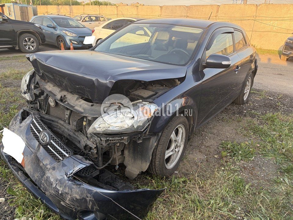 Фото KIA cee\'d 4