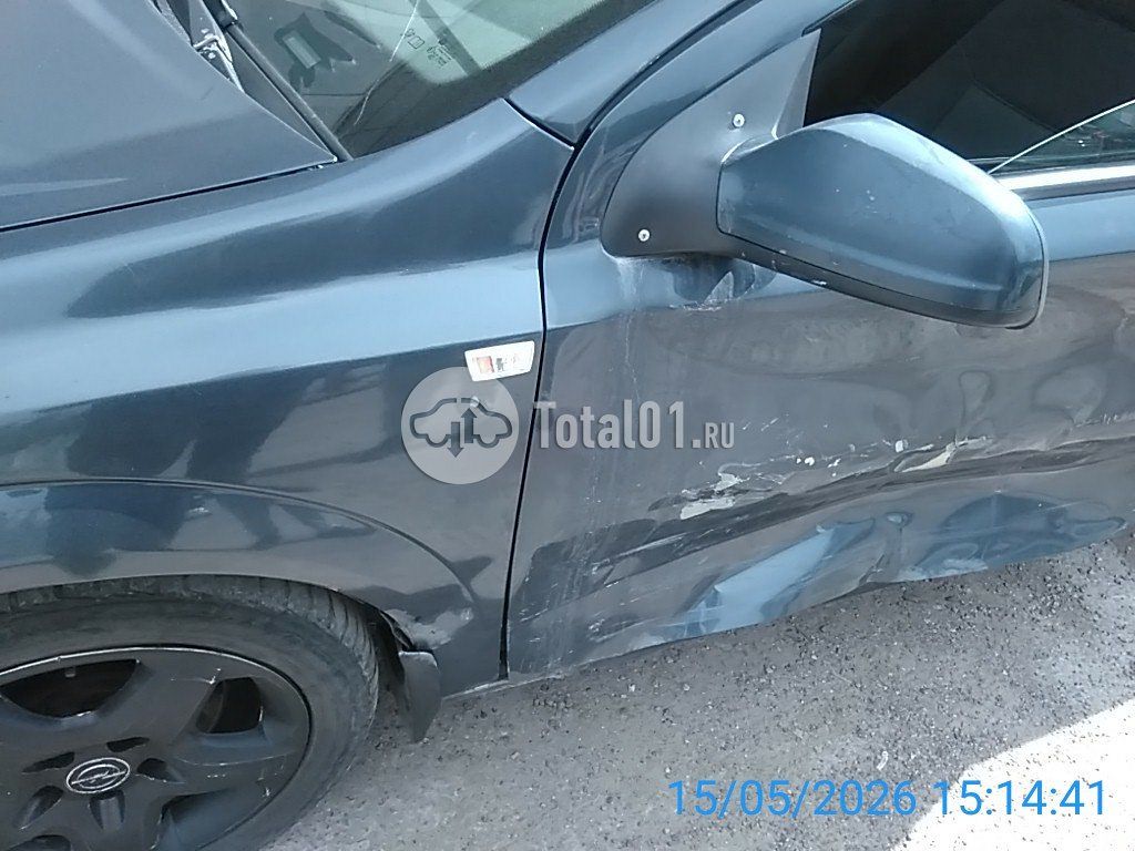 Фото Opel Astra GTC 10