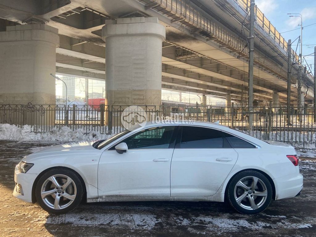 Фото Audi A6 2