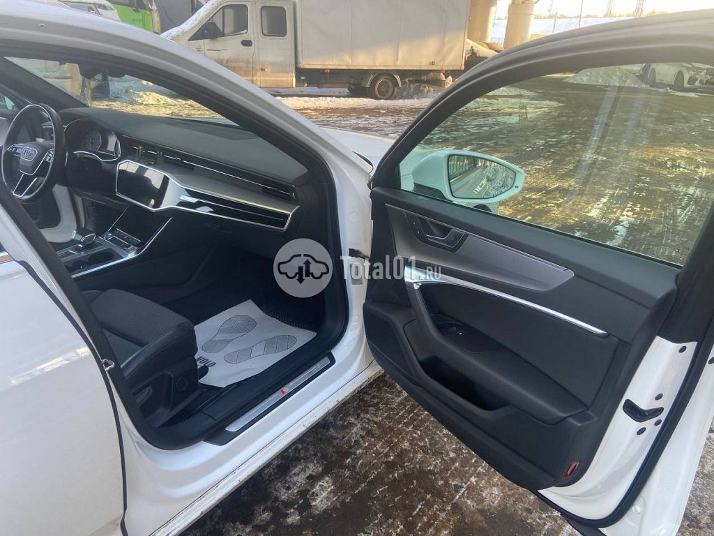 Фото Audi A6 14