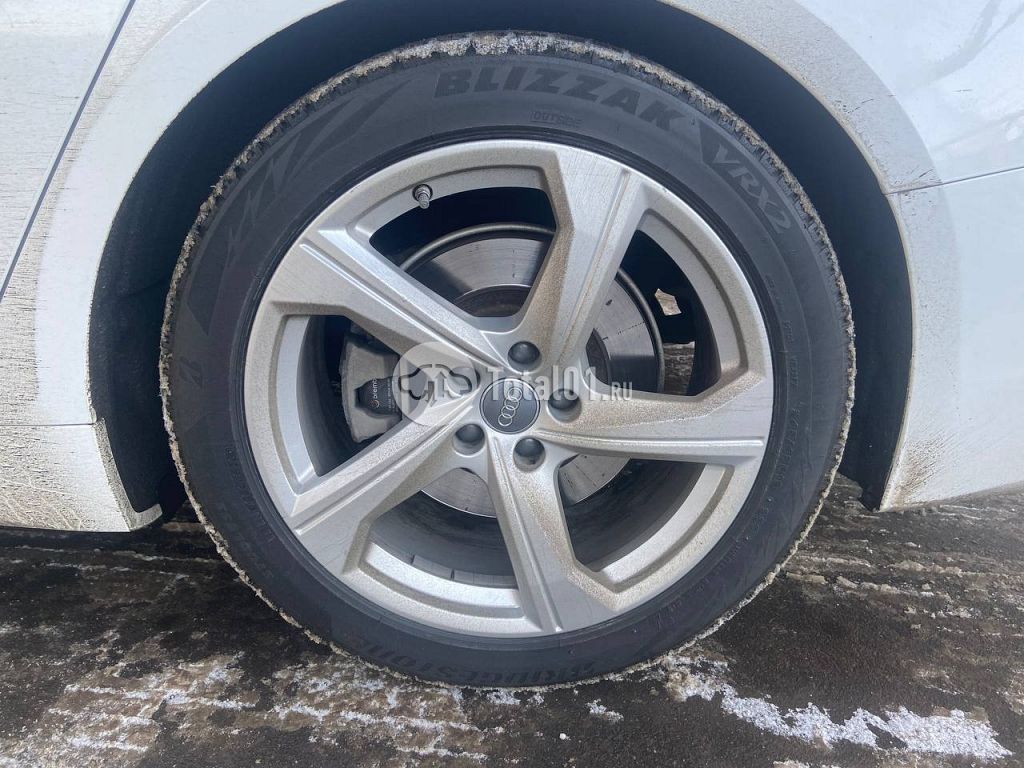 Фото Audi A6 26