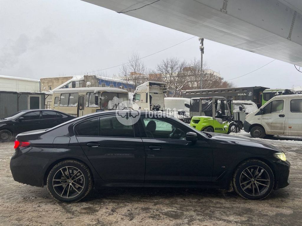 Фото BMW 5 серия 2