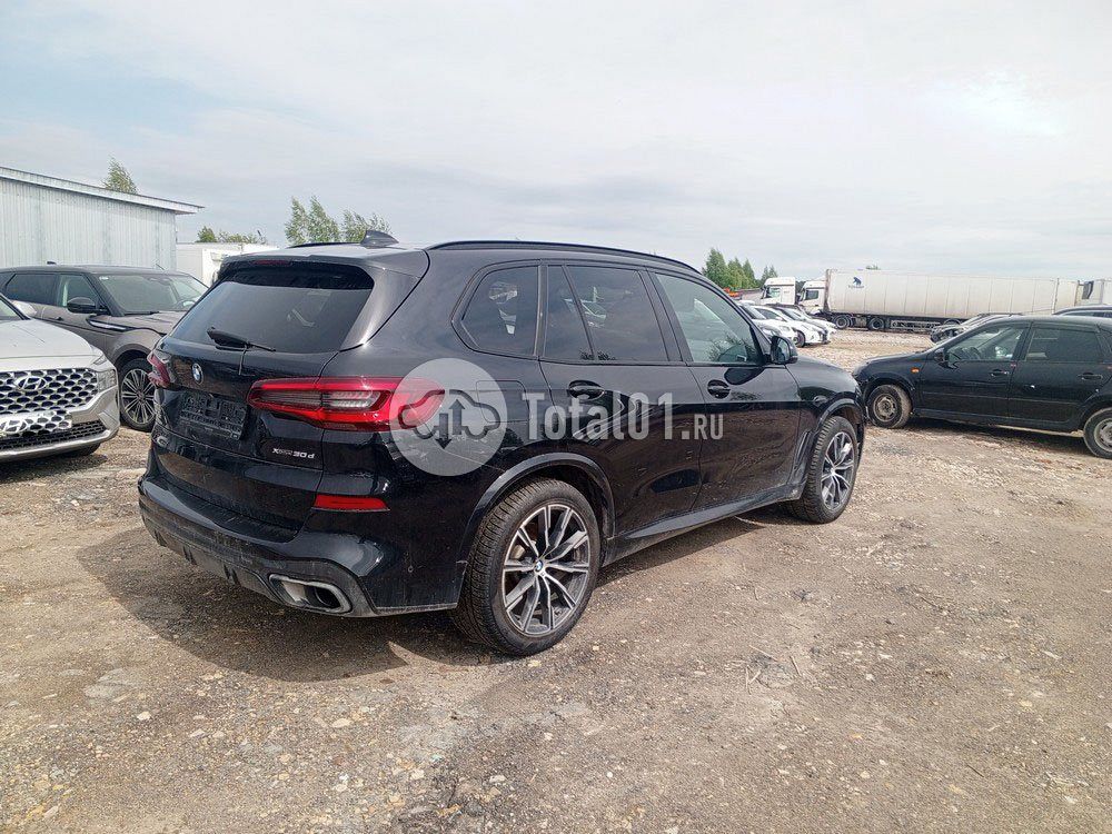 Фото BMW X5 10