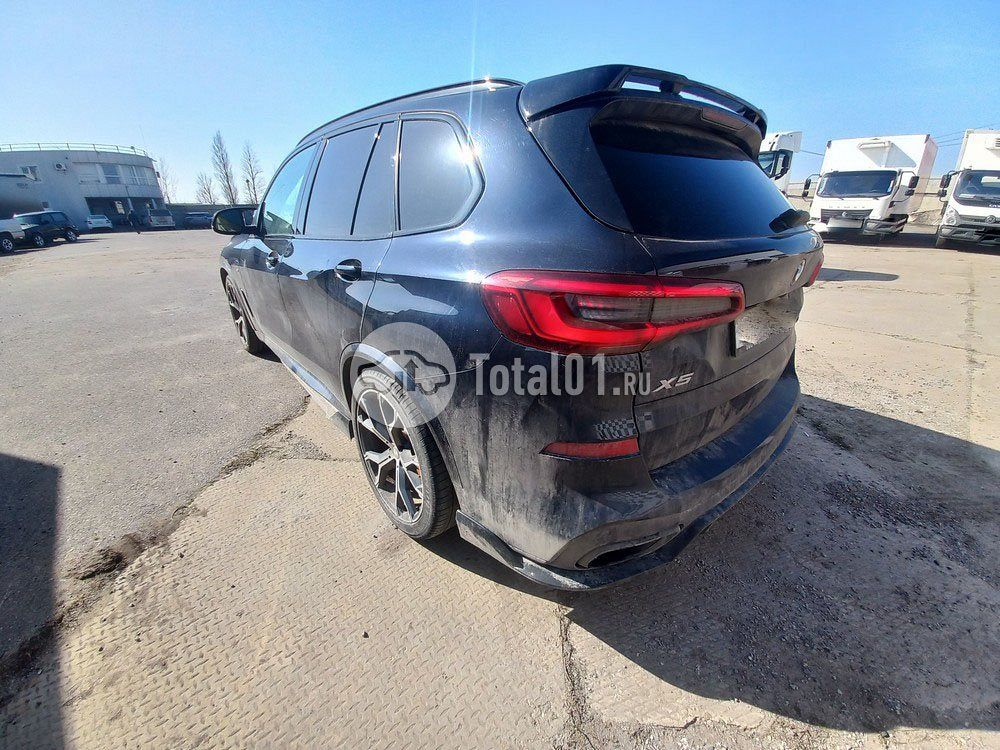 Фото BMW X5 16