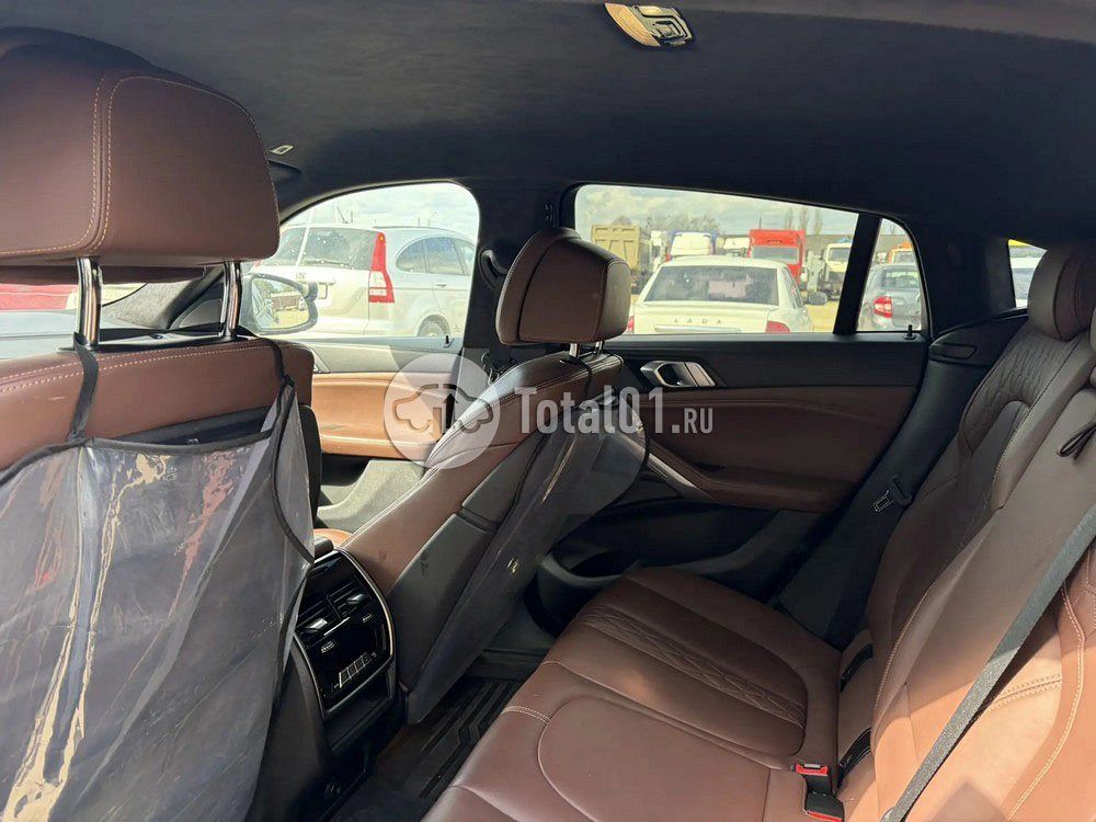 Фото BMW X6 28