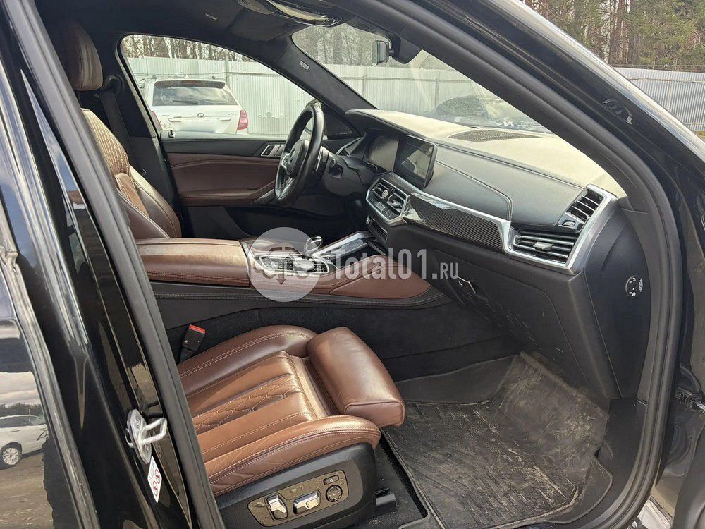 Фото BMW X6 38