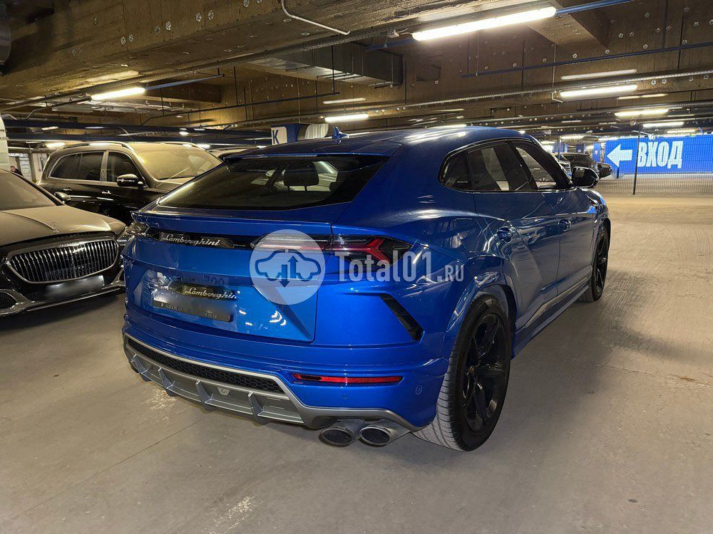 Фото Lamborghini Urus 14