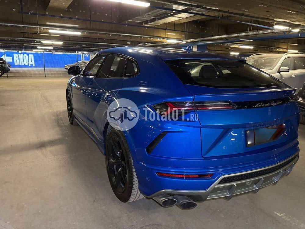 Фото Lamborghini Urus 16