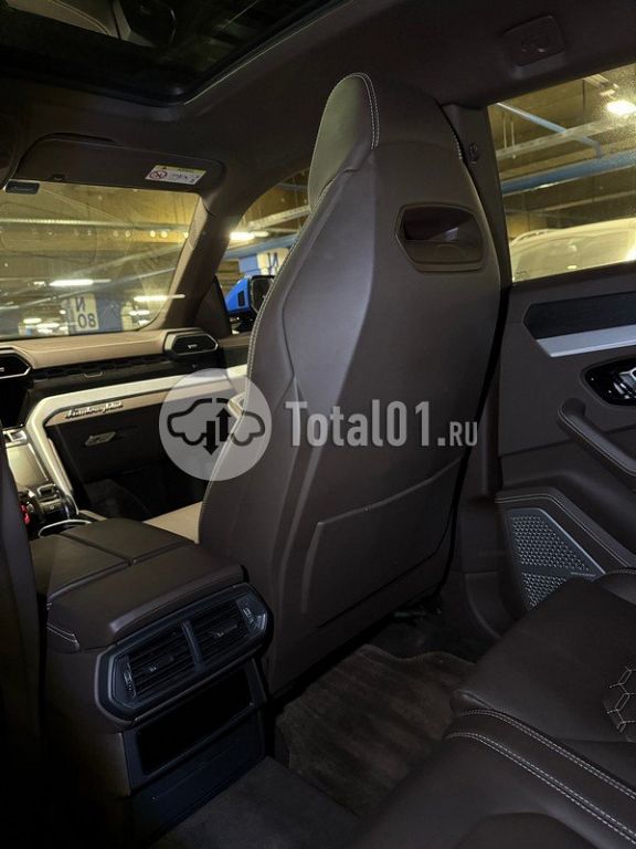 Фото Lamborghini Urus 24