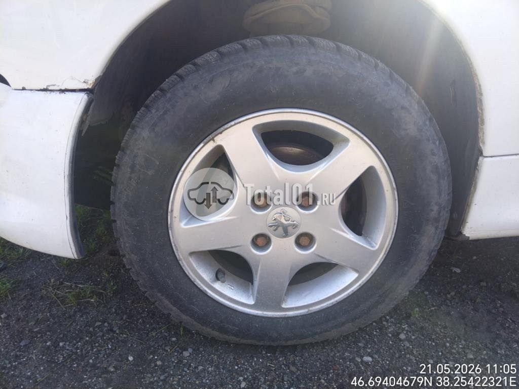 Фото Peugeot 206 18