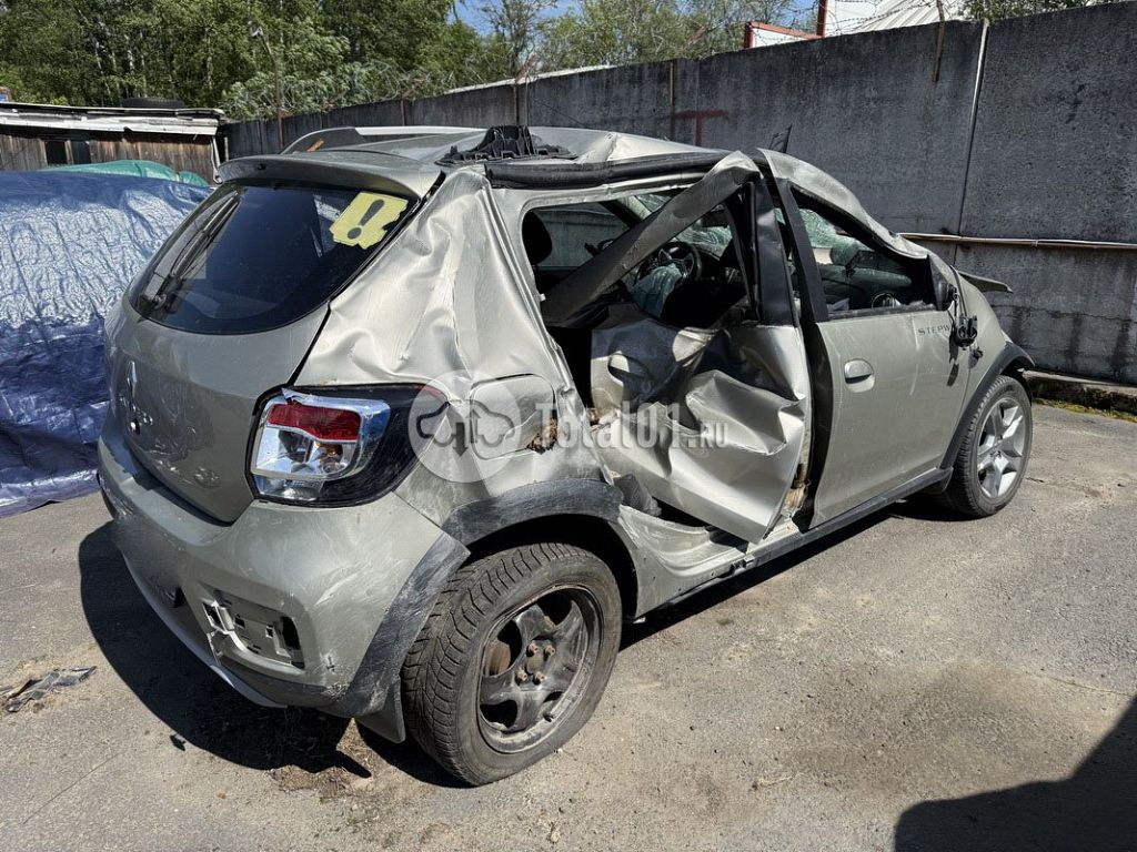 Фото Renault Sandero Stepway 36