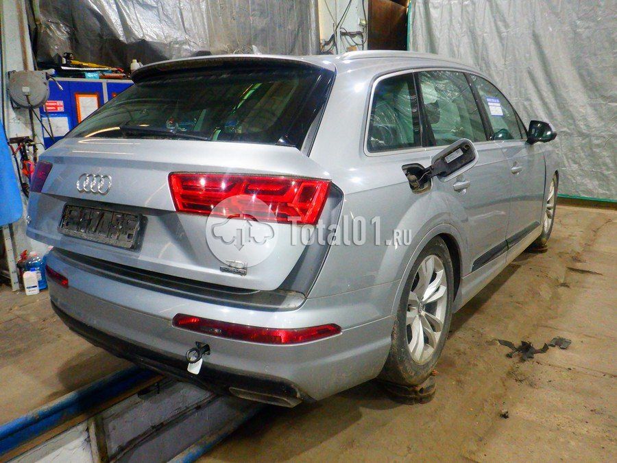 Фото Audi Q7 18