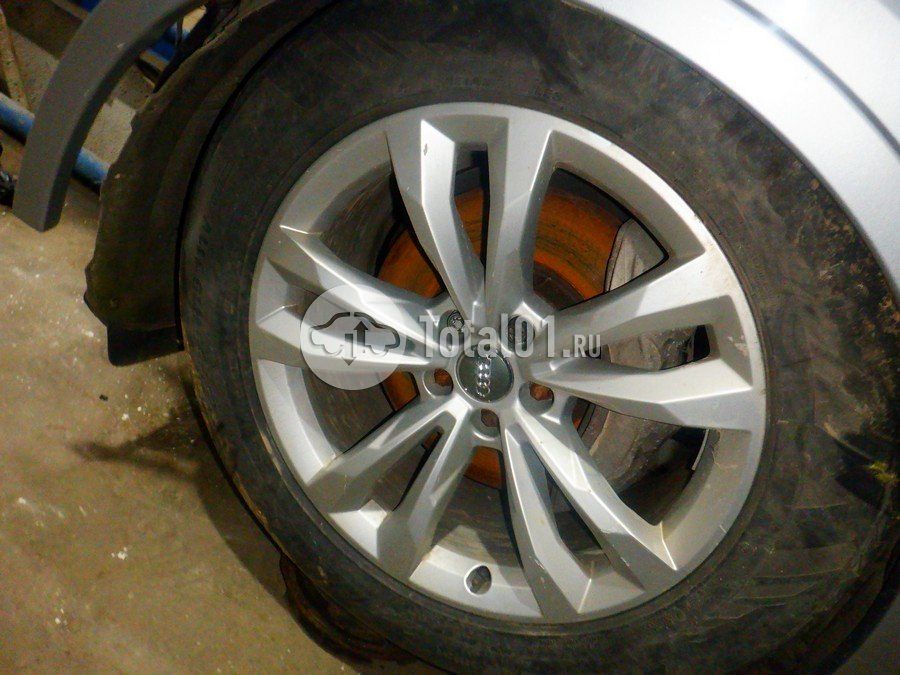 Фото Audi Q7 230
