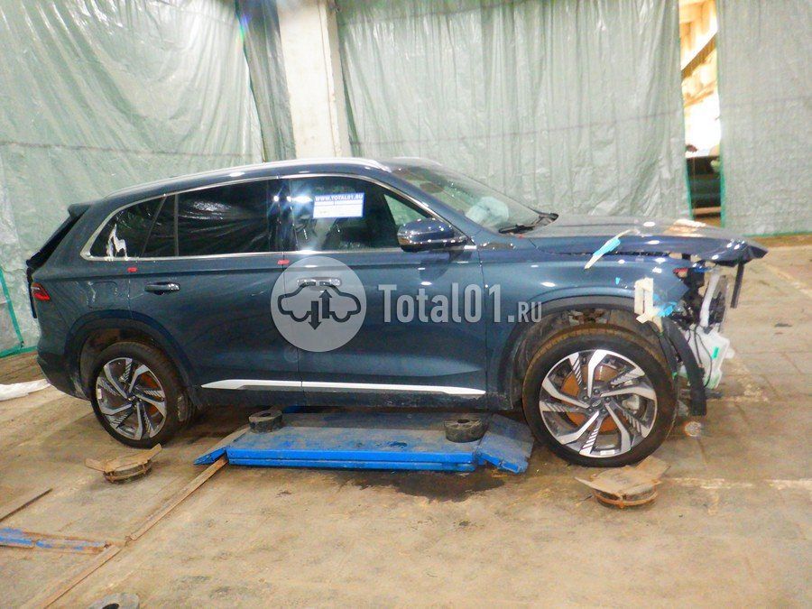 Фото Geely Monjaro 8