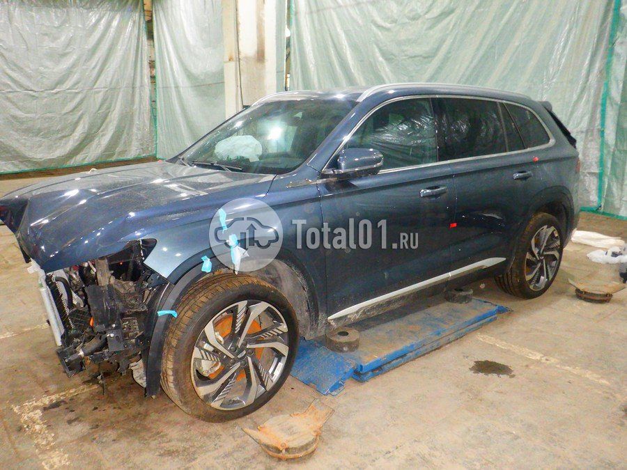 Фото Geely Monjaro 10