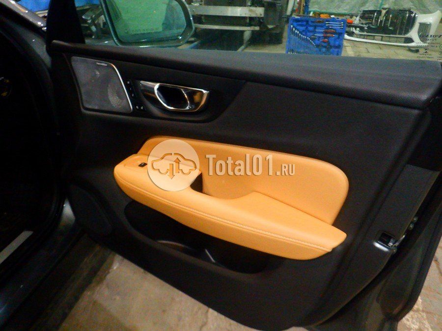 Фото Volvo V60 Cross Country 20