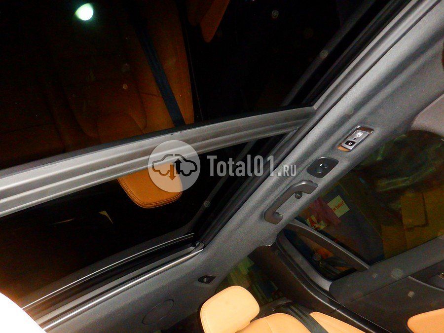 Фото Volvo V60 Cross Country 42