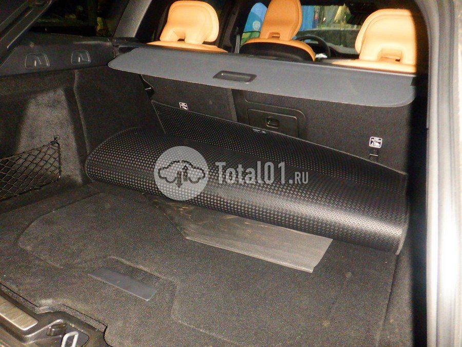 Фото Volvo V60 Cross Country 58