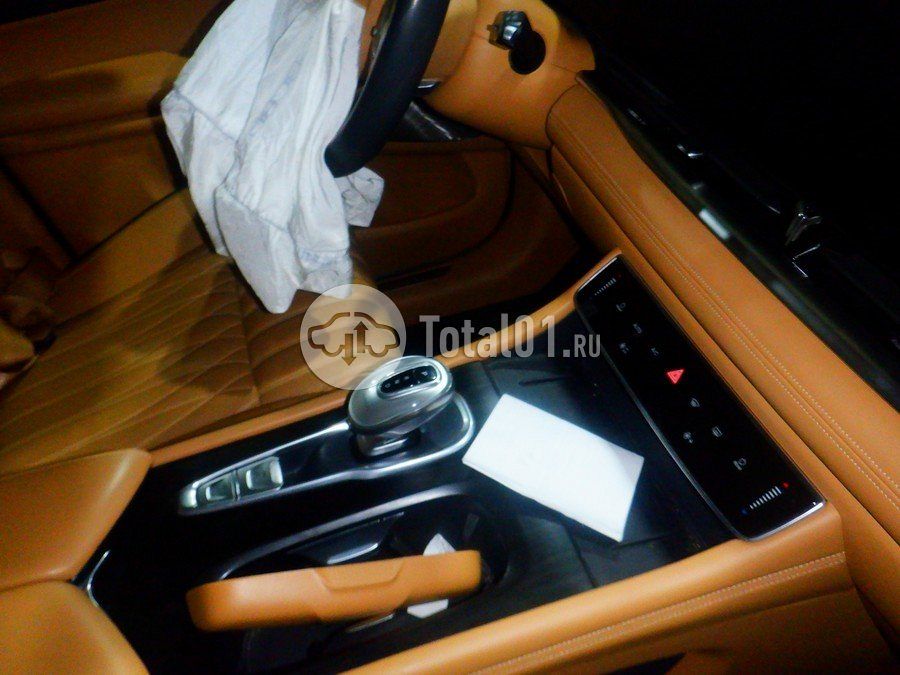 Фото Voyah DREAM EVR 28