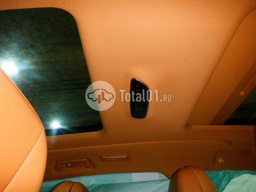 Фото Voyah DREAM EVR 46
