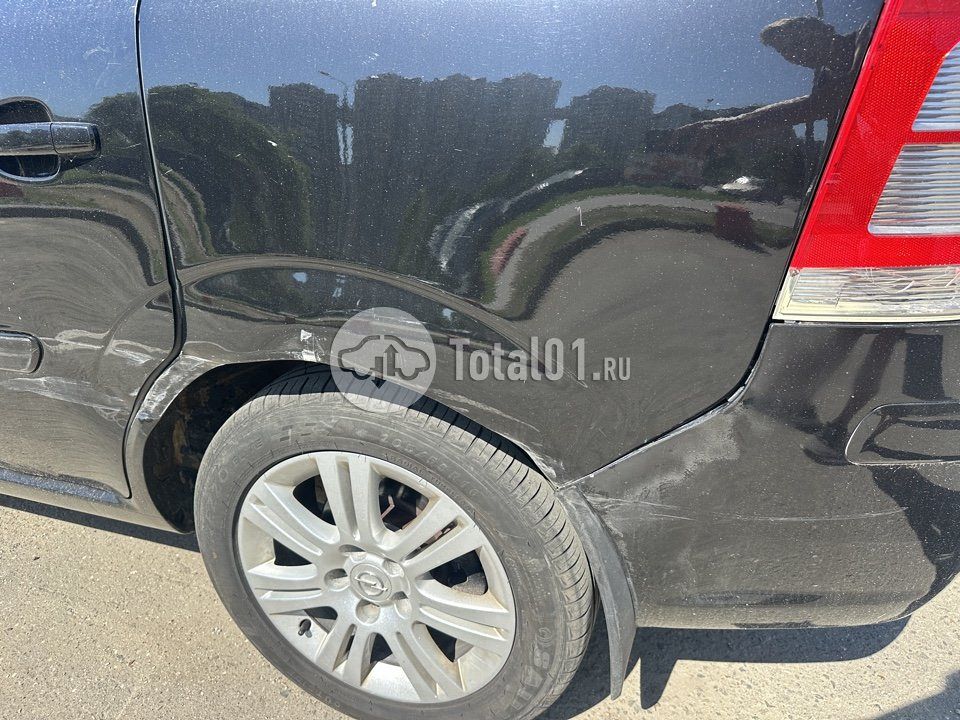 Фото Opel Zafira 12