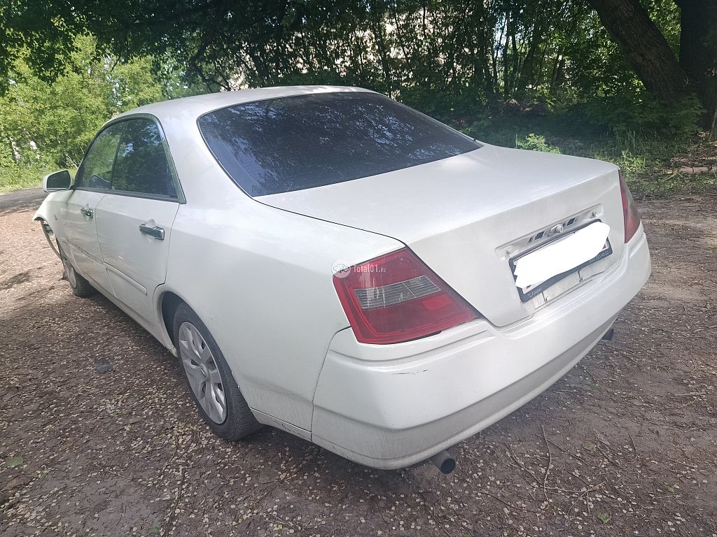 Фото Nissan Cedric 8