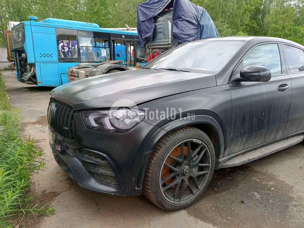 Фото Mercedes-Benz GLE-класс AMG 6