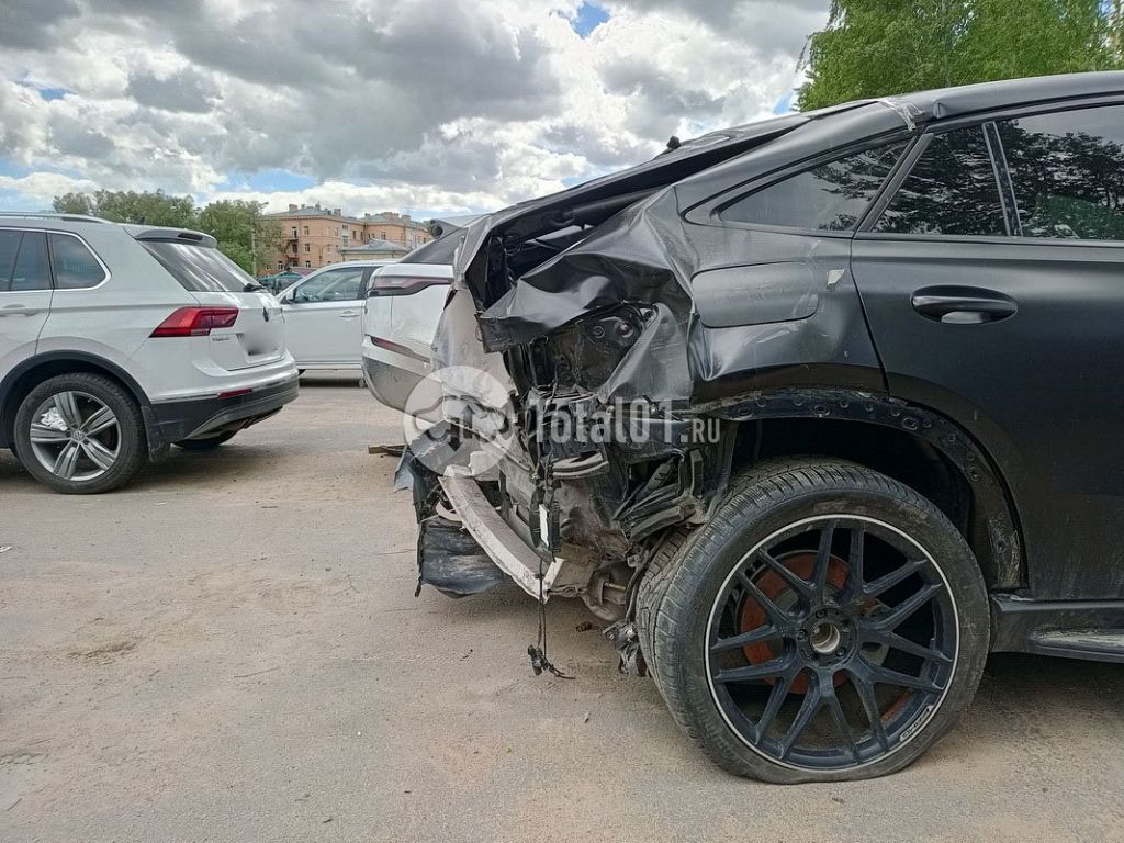 Фото Mercedes-Benz GLE-класс AMG 22
