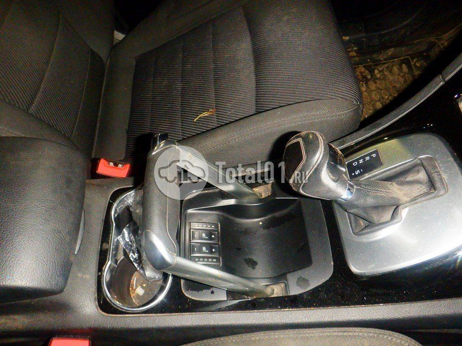 Фото Ford S-MAX 32