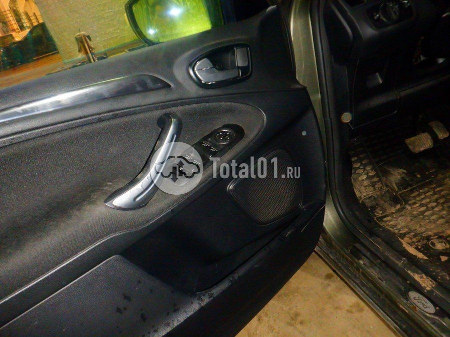 Фото Ford S-MAX 76