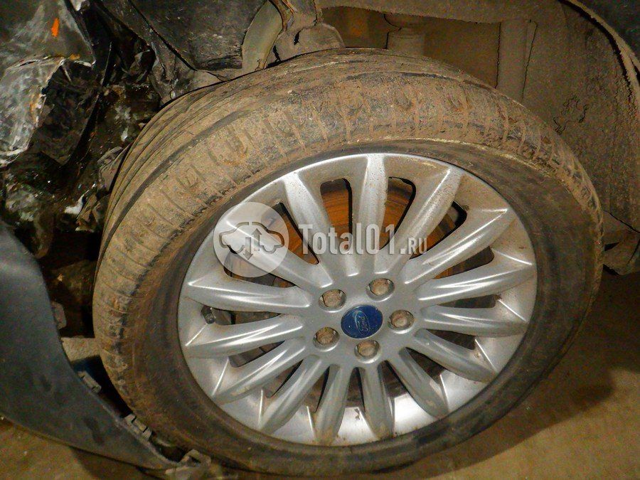 Фото Ford S-MAX 172