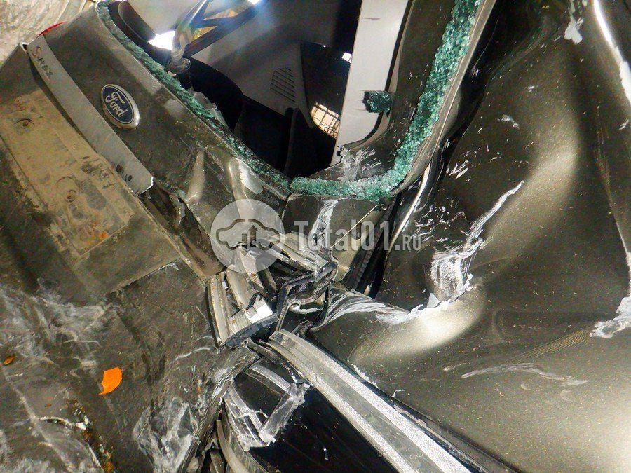 Фото Ford S-MAX 192