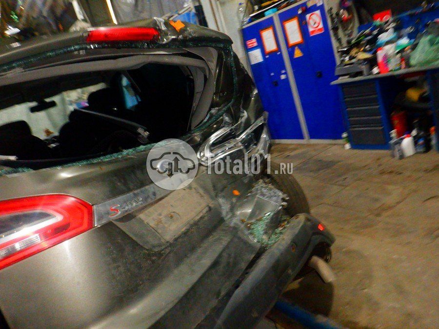 Фото Ford S-MAX 294