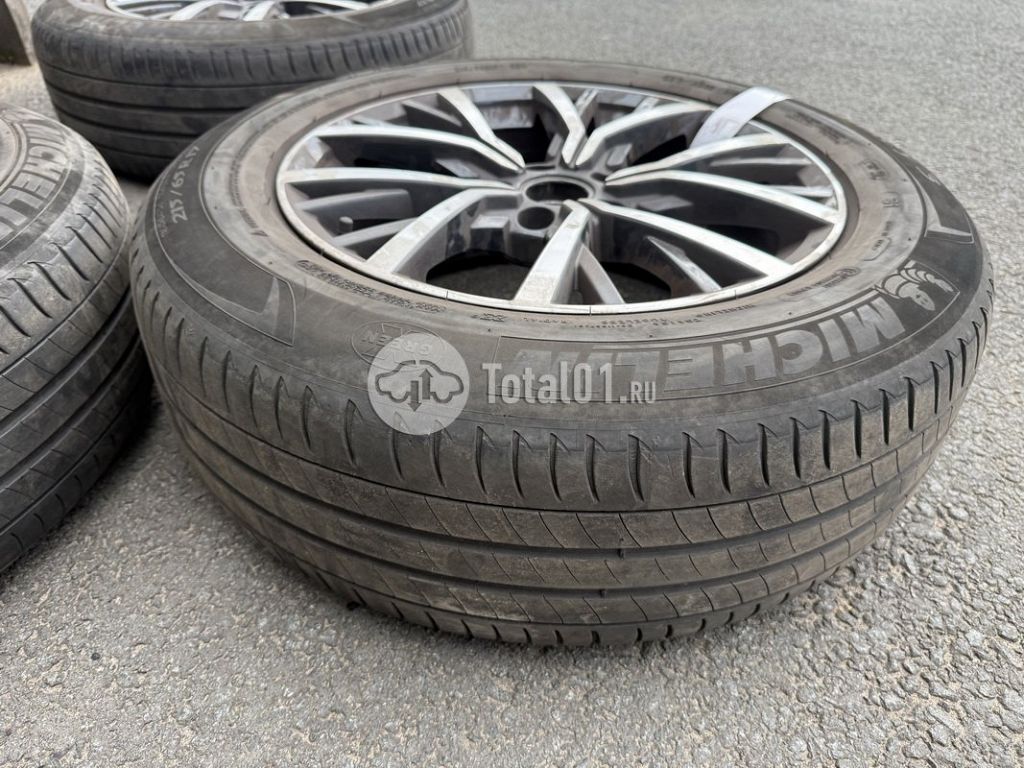 Фото Volkswagen Tiguan 10