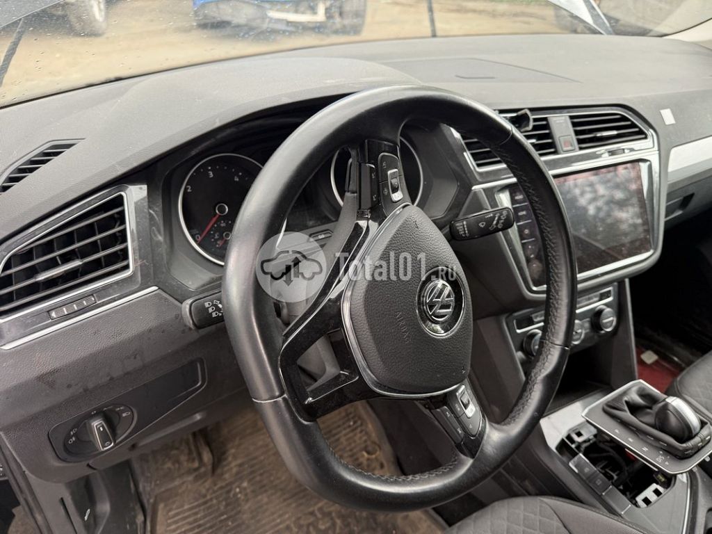 Фото Volkswagen Tiguan 114