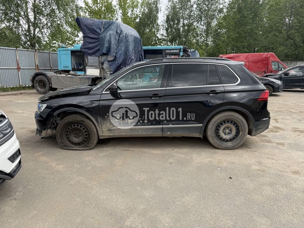Фото Volkswagen Tiguan 134