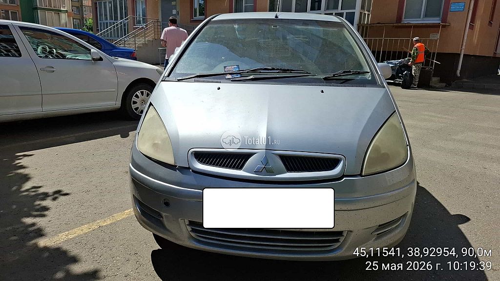 Фото Mitsubishi Colt 2