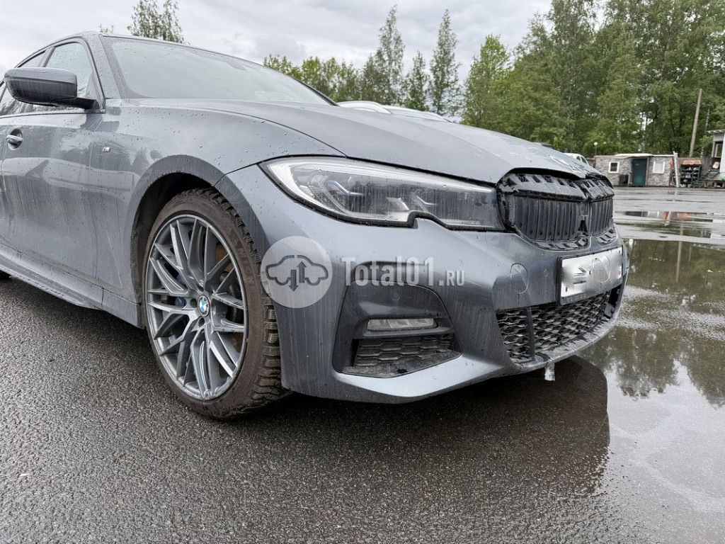 Фото BMW 3 серия 10